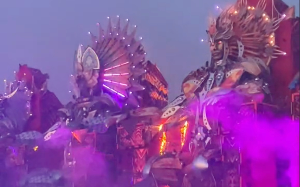 Feuer auf der MainStage von Defqon.1